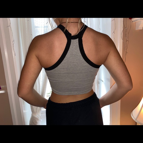 Too - Picture 2 of 2